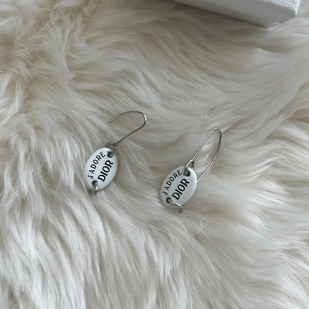 dior dangle earrings